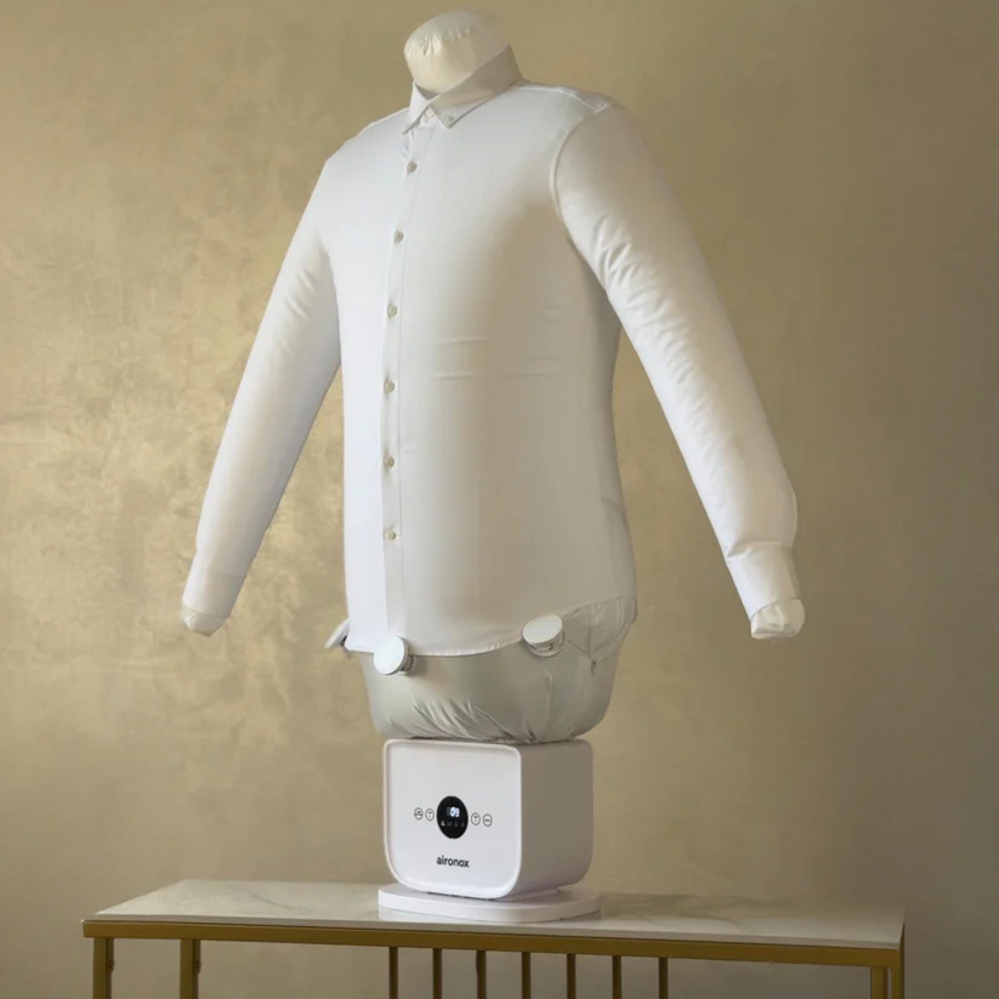 Автоматическое устройство для глажки и сушки одежды Automatic Ironing Machine aironox